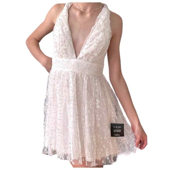 Lulus Ailey Ivory Twist Back Skater Metallic Tulle Mini Dress Size Medium - Picture 9 of 12